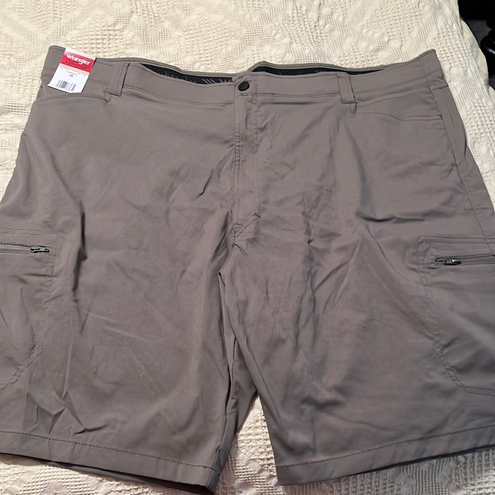 Men’s Wrangler Performance Comfort Flex Cargo Shorts